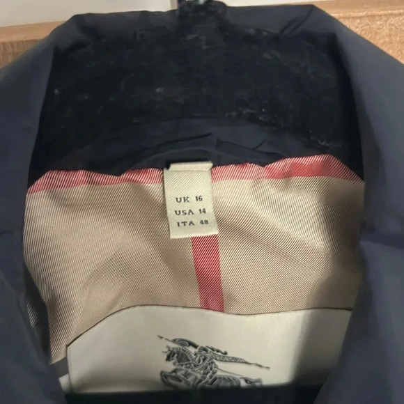 Burberry 100% nylon trench coat size 14 - Picture 4 of 8